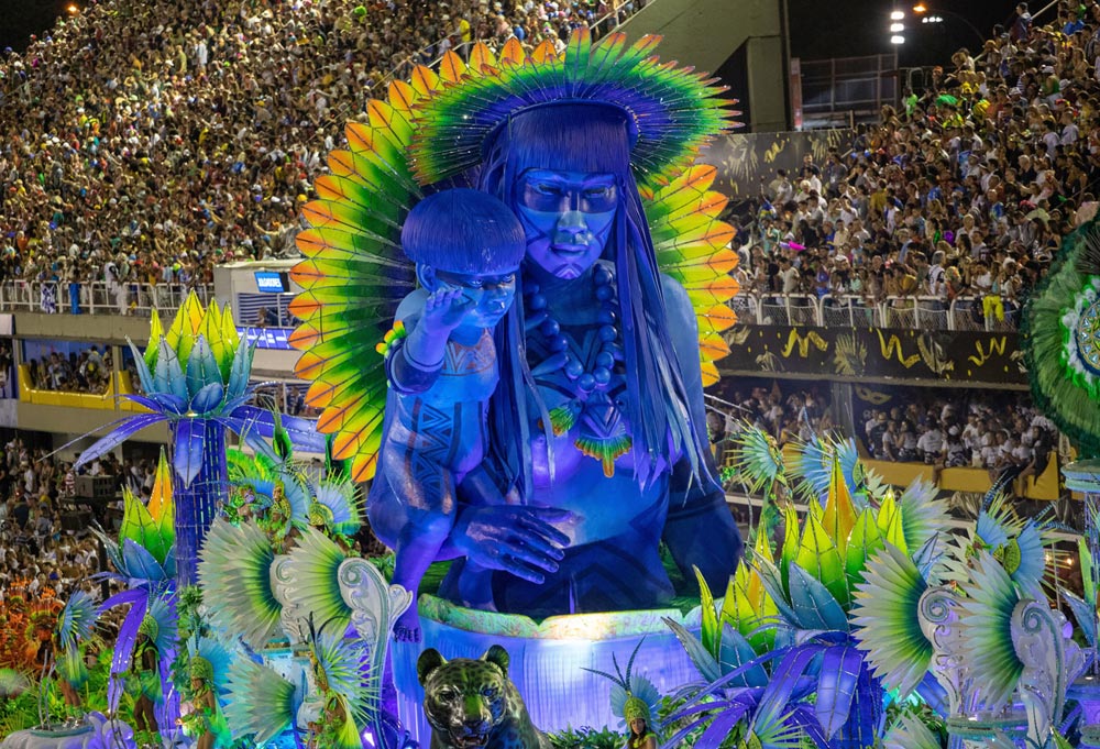 chars et costumes carnaval